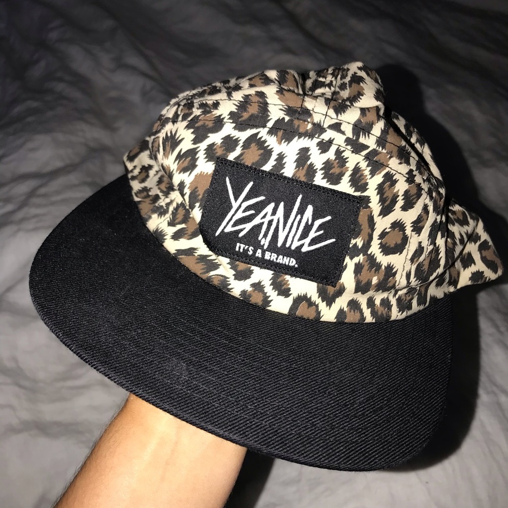 Yea.nice Leopard Hat